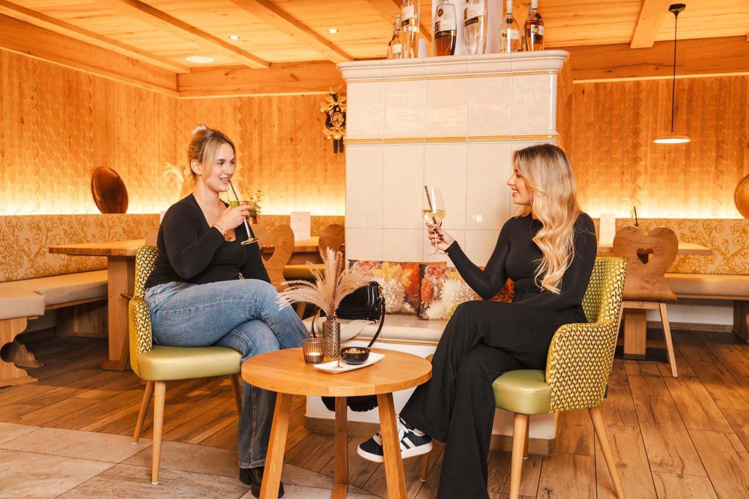Wellnesshotel Sonnenhof & Sonnhalde ユーリンゲン・ビルケンドルフ エクステリア 写真